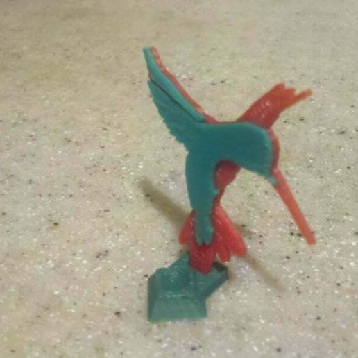 01HummingBird.jpg Humming bird egg holder