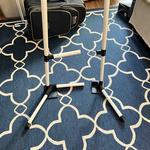 IMG_2613.jpg Bagpipe Stand