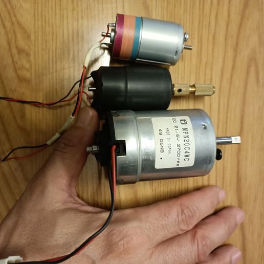 photo_2022-12-16_20-29-28-2.jpg Éolienne verticale modulaire un projet simple et économique pour produire de l'énergie chez soi