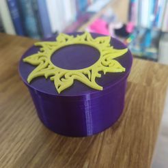 IMG_20210313_150826.jpg Fichier STL gratuit Caja sol - Boîte à soleil・Objet à télécharger et à imprimer en 3D