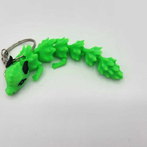 🐉 Flexi Cute Dragon Keychain・Free STL File for 3D printing・Cults