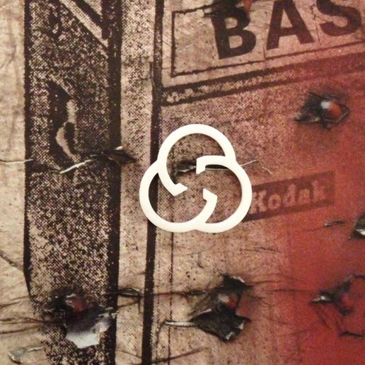 15.jpg Cultos con logotipos.