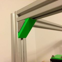 IMG_4661.jpg Бесплатный STL файл Cover / Cap for mounting corner bracket (30x30 extrusion)・3D-печать объекта для загрузки