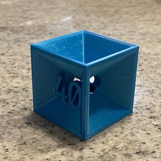 IMG_2161.jpg Test cube 40mm