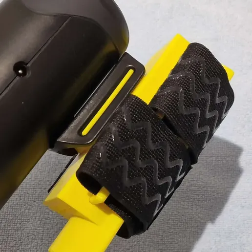 20250504_160254.webp hands3 sleeve holders for the handy