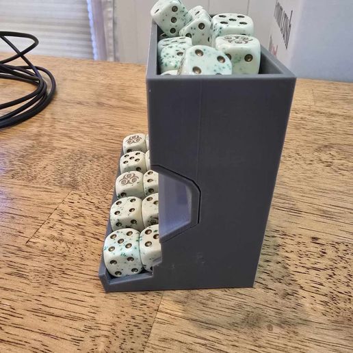 Battalion Dice Dispenser