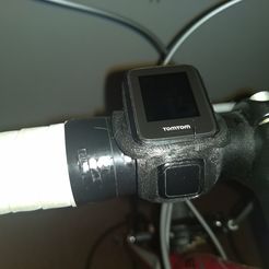 IMG_20180912_231548932.jpg Fichier 3D gratuit Support de ceinture pour vélo TomTom MultiSport(Cardio)・Design à télécharger et à imprimer en 3D
