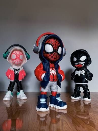 urban vibes classic spiderman multiparts