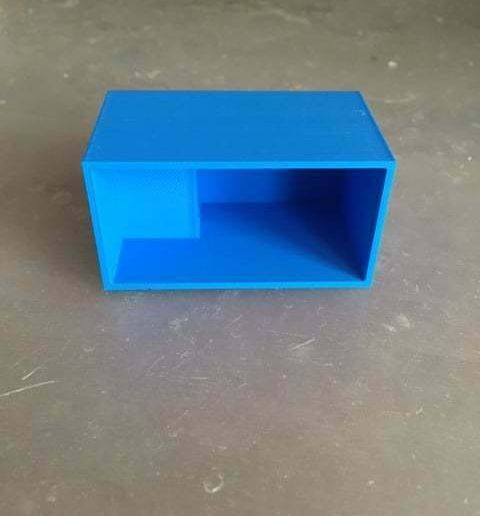 0d33e904-c3e6-4107-a1c9-21588b246009.JPG SD/microSD card holder