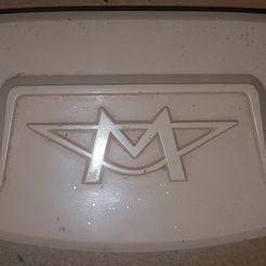 27950588_10212777671370529_852513076_og.jpg Cache compteur feu avant logo Motobecane