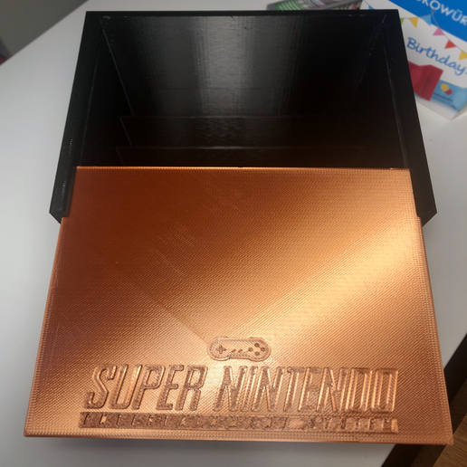 snexboxdeckelleer.png SNES 5 Games Box