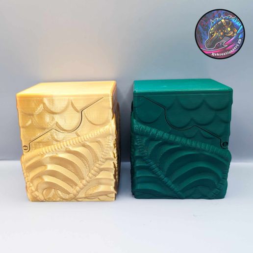 436659257_415619671208027_1696025281674369236_n.jpg Коробка для колоды карт Дракона