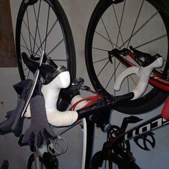 20231125_165405.jpg support accroche velo