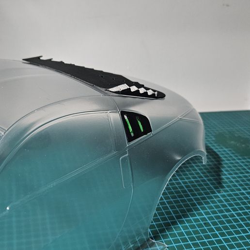 Side-windows-350Z.jpg LOUVER 350Z BRIAN McCANN