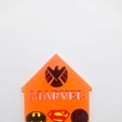\IARVEL. | ve — @ x 🧩 MARVEL KEYRING HANGERS PUZZLE