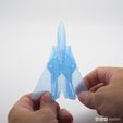 jet_fighter_hollow.jpg STL-Datei Überraschungsei Nr. 6 - Winziger Düsenjäger kostenlos・Design für 3D-Drucker zum herunterladen