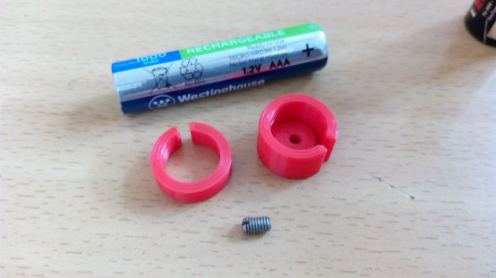 Télécharger fichier STL gratuit Adaptateur de piles AAA à AA • Design