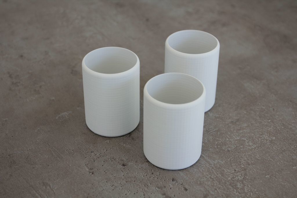 becher1.jpg Free STL file Simple but Stylish Cup / Beaker・3D printable object to download, plokr