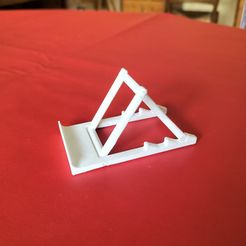 IMG20220327183050-1.jpg Fichier STL gratuit Support téléphone réglable・Objet à télécharger et à imprimer en 3D