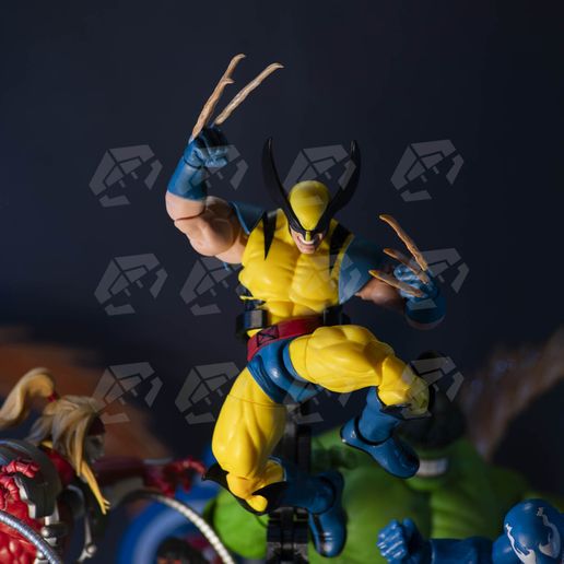 DSC08056.jpg Marvel Legends Wolverine Claw Replacement