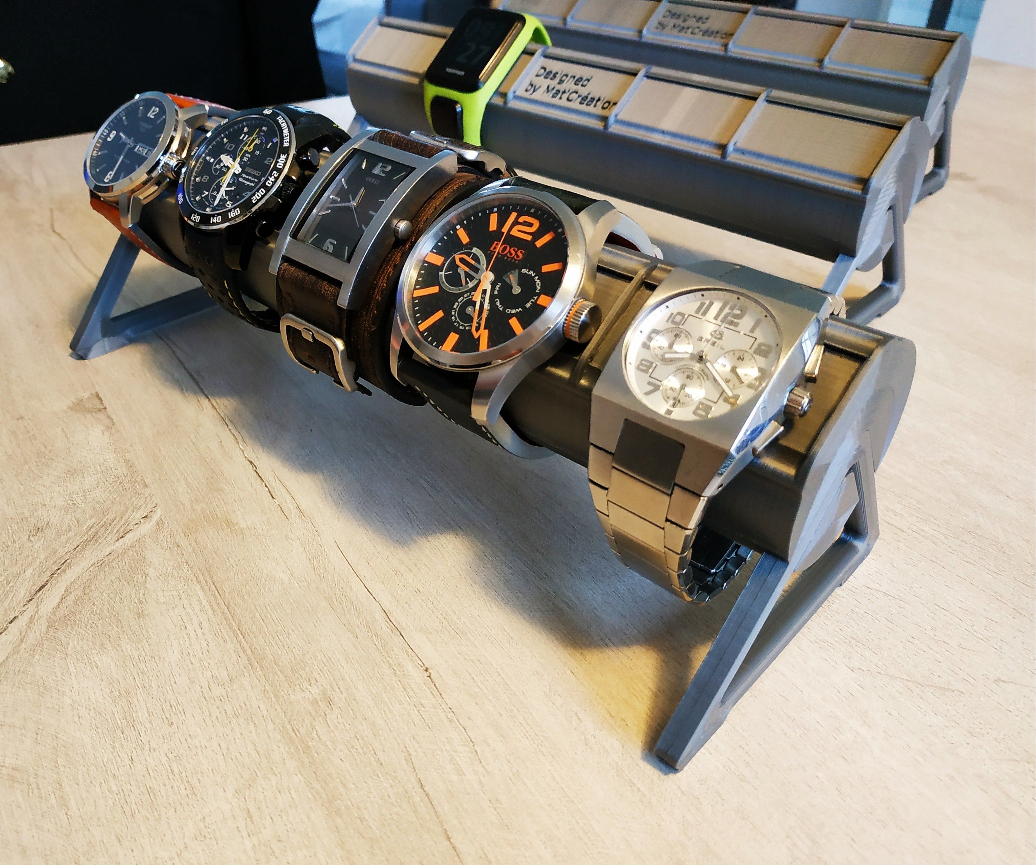 Standing watches. 3d стенды часы. 3d Printed watches Holder. Наручные часы на стенде ряды. Watch Stand 3d model.