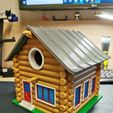 LOG CABIN BIRDHOUSE