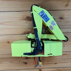 168E5352-C275-46F6-A636-0330133CF35B.jpg Grue pneumatique 1:8 1:10 (pour UMG 4 TRX)