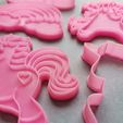 IMG_20230219_100352.jpg Unicorn cookie cutters