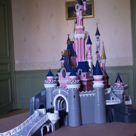 _3058319.JPG Chateau Disneyland Paris with Prusa MK2S MMU (Ed2)