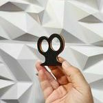 383737498_1518061215401322_501842539006098808_n.jpg Free STL file Knuckle Duster two finger prop・Template to download and 3D print