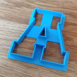 Varsity-A.jpg Archivo STL Varsity Style Letter A Cookie Cutter・Objeto para impresora 3D para descargar