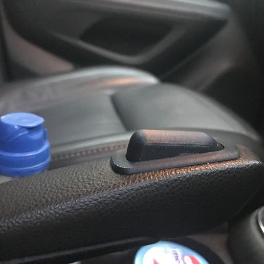 C3263F58-9C68-4303-B168-9F9C1BCD61F5.jpeg Vauxhall/Opel Mokka - Handbrake Button