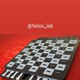 Nice foldable and transportable chess set