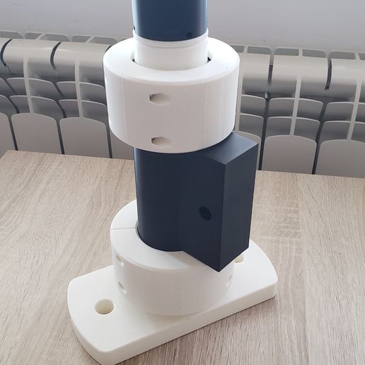 20240720_082859_resized.jpg 木柴码垛和装袋机 - 手动或电动型