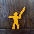 20201117_111546.jpg STL file Gesturing Survivor Meeple With Shotgun・3D print design to download