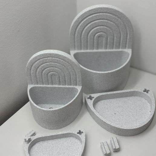 IMG_6145.jpeg Bookend Planter – Functional & Stylish Storage for Books & Plants 3D Printed Bookend with Water Reservoir!