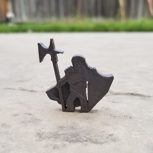 Femme Knight Halberd Kite Shield Meep.jpg Long Haired Knight With Halberd