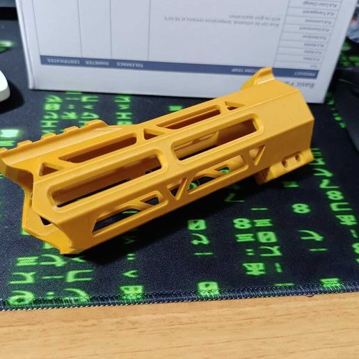 Tactical M4 Handguard 7"/18cm – Skeleton Style, M-LOK Compatible V5 Stubby for Airsoft/Softair