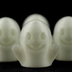 White-in-the-light.jpg Archivo STL gratis Pequeño fantasma (o grande!)・Objeto de impresión 3D para descargar