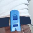 424743eb-76ef-4719-8995-e38b1be19fcf.jpg Mazda Cx-5 Belt Clip Key Fob