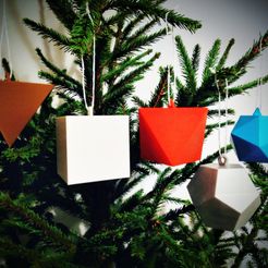 IMG_20191222_215738.jpg Free STL file Platonic Solids (Christmas Ornaments)・3D printing design to download