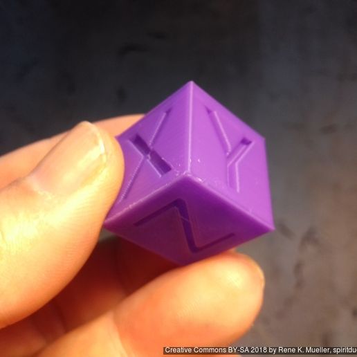 20181001_183057.jpg Free STL file XYZ 20mm Hollow Calibration Cube (Single Color / Dual Color)・Design to download and 3D print, spiritdude