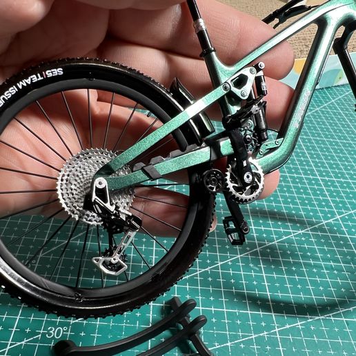 微信图片_20250212153532.jpg TREK Slash 9.9 XX AXS T-Type Gen 6 bike