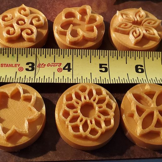 20200526_104106.jpg 10 carimbos para barro ou plasticina, etc.