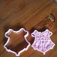 WhatsApp Image 2019-08-07 at 12.38.46.jpeg COOKIE CUTTER CUTTER WITH HOGWARTS HARRY POTTER SEAL
