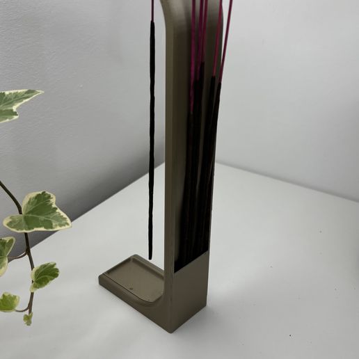 IMG_5186.jpeg Elegant 3D Printed Incense Holder – Modern and Functional Design