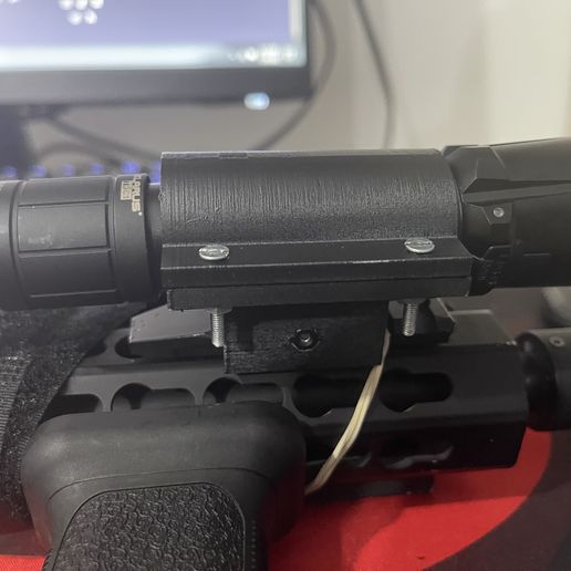 airsoft flashlight mount 3D model