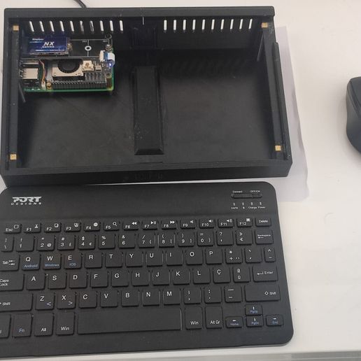 ⌨️ Raspberry Pi 5 Keyboard Case – Pi 500-Style (Bluetooth Keyboard ...