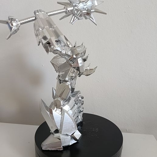 Megatron-FOC-1-Left.jpg Megatron Fall of Cybertron Pose 1