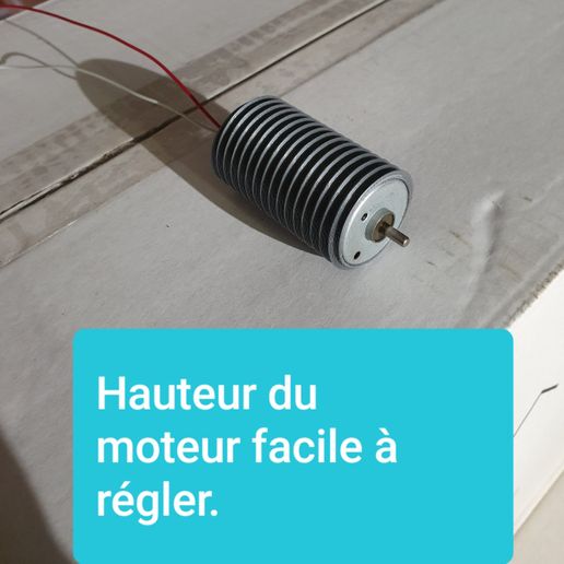 20190529_080656-1209x1209.jpg Diffuseur d'huile essentielles ou parfum  ou citronnelle anti-moustiques V3